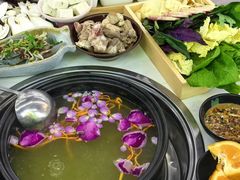 -一朵菌·野生菌探索家火锅(南亚店)