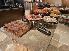 -深圳罗湖口岸国贸桔子水晶酒店