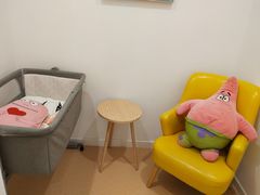 -戊辰亲子游泳俱乐部