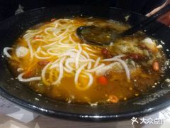 -苗乡米线(建军路店)