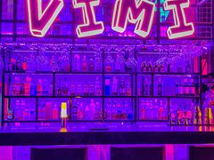 -vimi便利店酒吧