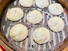 招牌鲜肉小笼汤包-玖鲜小笼(中山广场店)