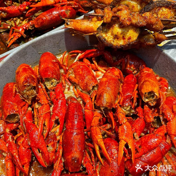 每只虾都有虾膏和虾籽🉑️蒜蓉紫苏味道真的好赞‼️