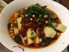 -亮欢寨酸汤鱼(沙冲路店)