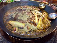 -星鸿社重庆老火锅(燃灯寺分店)