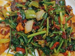 -伊带伊路新疆美食府(呼家楼店)