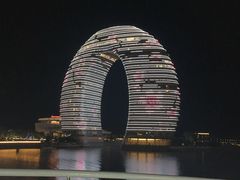 -湖州太湖旅游度假区-月亮广场