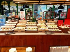 -亚马逊环球美食百汇(新城吾悦广场店)