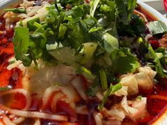 -珀玉莲花白米线店