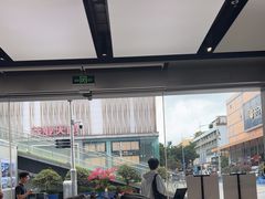 -DJI大疆(深圳华强北曼哈授权体验店)