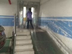 -甘家口大厦-停车场