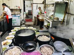 -甘记肥肠粉(马鞍北路店)