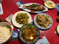 纳西烤鱼-心园餐厅·地道传统云南菜·三十年老店