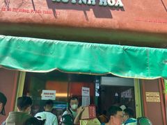 -Bánh Mì Huynh Hoa