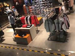 -北京利生体育商厦