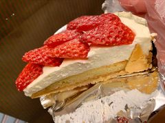 草莓奶油塔-Pie Bird(新闸路店)