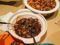 -渝信川菜 · 川味家常菜(财富购物中心店)