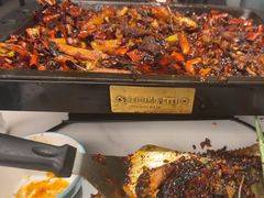 -江边城外烤全鱼(世茂广场店)