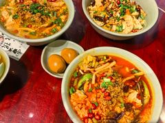 -粉家柳州螺蛳粉(杨宅路店)