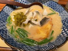 -荣家黄鱼面(前滩太古里店)
