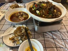-顶峰夜宴·龙虾烧烤大排档(九江学院店)