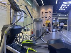 -VLines耀能运动24小时·月付制健身(京广桥店)