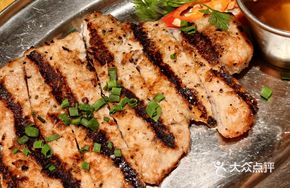 Charcoal-grilled Lemongrass Pork Chop