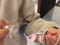 -美空眼镜·星趣控·新乐学·控优点合作店(周浦万达店)