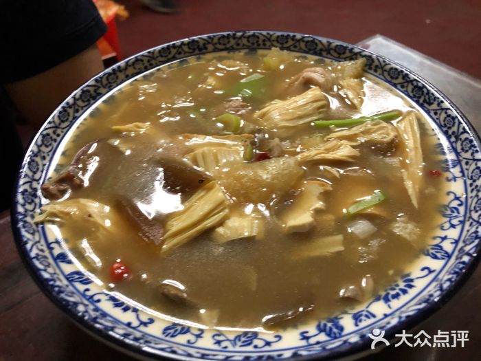 管记水席老店(仙果市街店)烩三鲜图片