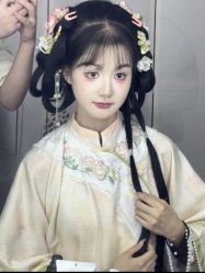 -洛水阁·汉服妆造体验馆(山塘街店)