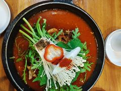 -喇喇排骨火锅·传统韩式脊骨汤(望京西园总店)
