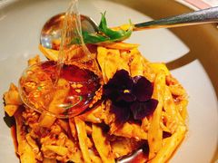 敲糖棒棒鸡-辛香汇·现炒川菜(淮海路百盛店)