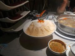 -左庭右院鲜牛肉火锅(浦江欢乐颂店)