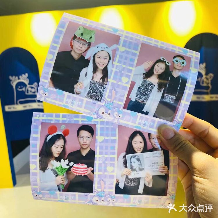 郑州探店｜超棒的、潮玩轻写真