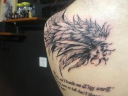 -Black Tattoo Studio