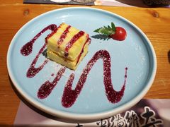 -米德维奇俄式西餐厅(西六道街店)