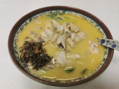 -明呈黄鱼面馆(斜土路店)