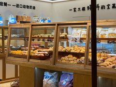-小飞象面包公社(珠江路金鹰店)