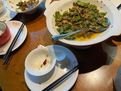 -爱碗亭·鲜炒湖南菜(壹城中心店)