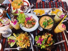-Tikky Cafe