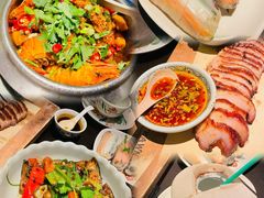 -大头虾越式风味餐厅(光明广场店)