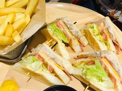 -遇见西木美式餐厅(体育路店)