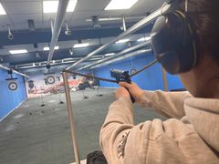 -枪馆1号实弹射击俱乐部