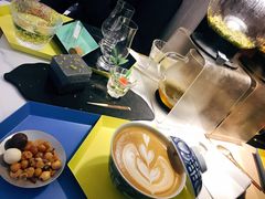 -茶是一枝花泡茶店