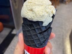 雪球冰淇淋-幸运咖(公园茂直营店)