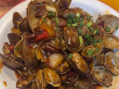 -郑记•不夜城烧烤•龙虾•虾蟹(黄鹤楼店)