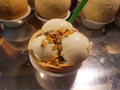 椰子冰淇淋-金边夜市