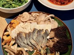 -一坐一忘云南菜(嘉里中心店)