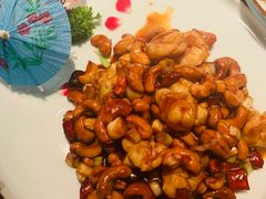 -临界音乐酒馆·小龙虾·江湖菜(华熙LIVE·鱼洞店)