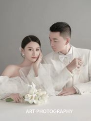 -纪梵希旅拍婚纱摄影(大连总店)